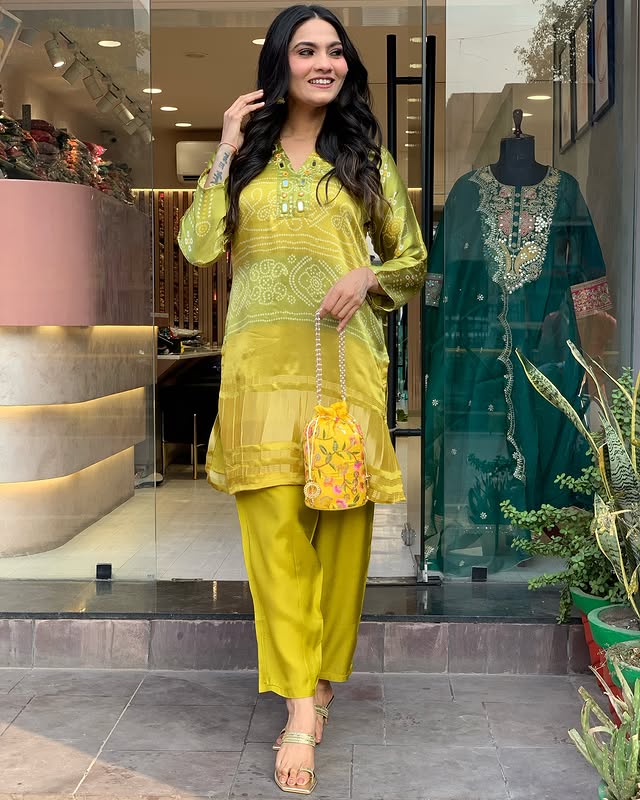 Bandhej Print Kurta Set