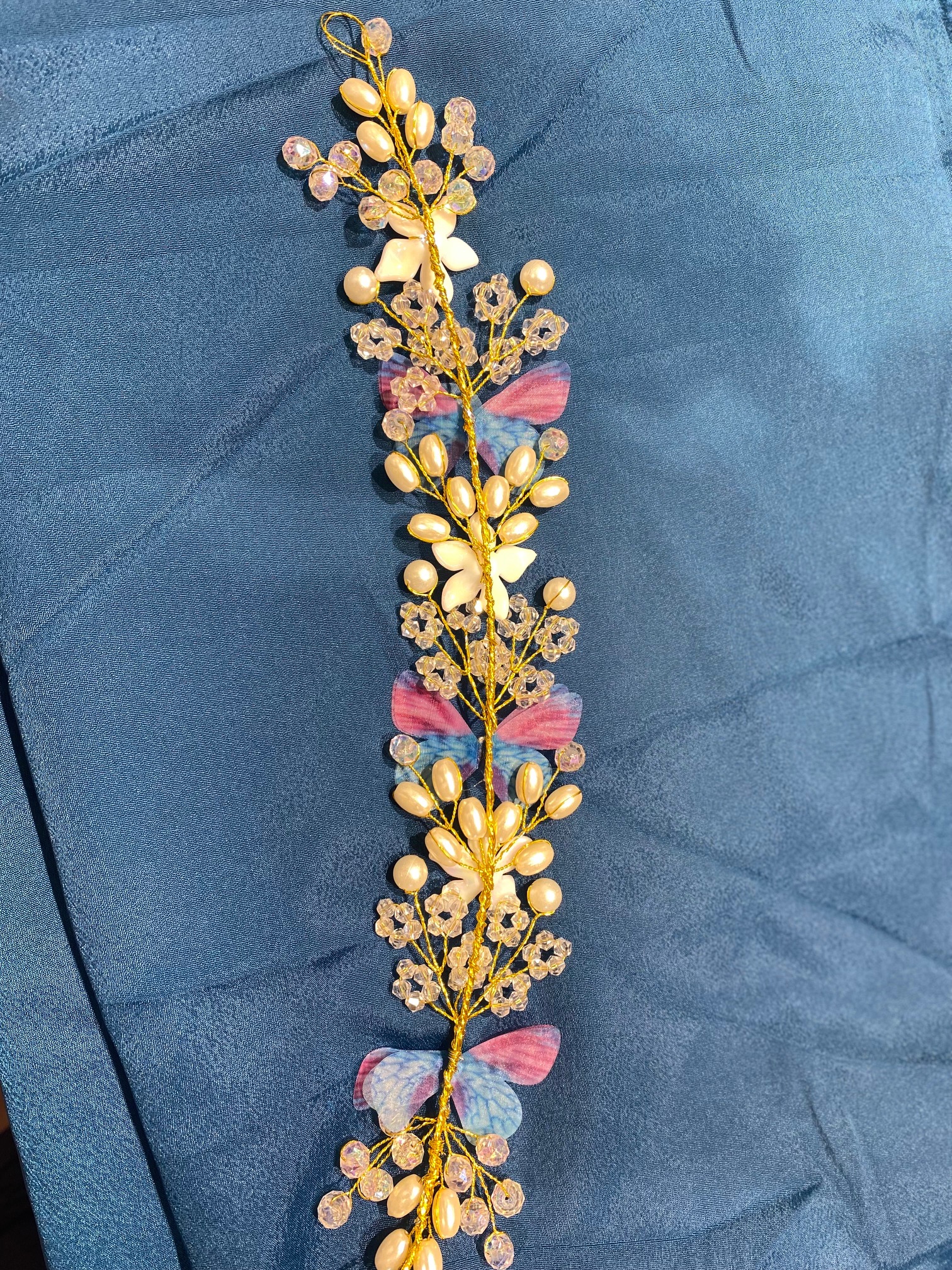 Butterfly & Flower Hair Clip – Stylish Decorative Hair Accessory - Image 4
