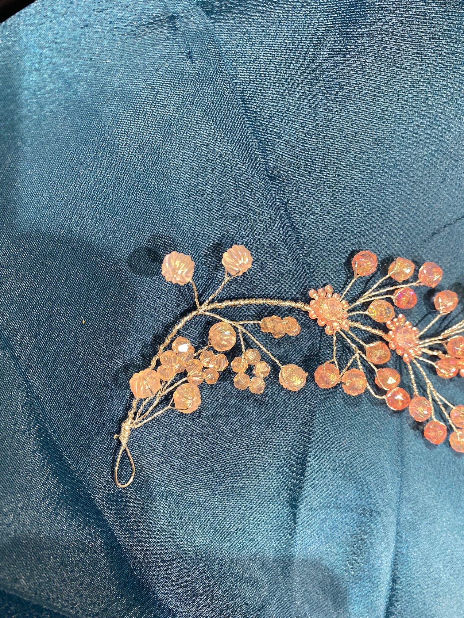 Elegant Pink Moti Hair Clip – Stylish Hair Accessory - Image 4